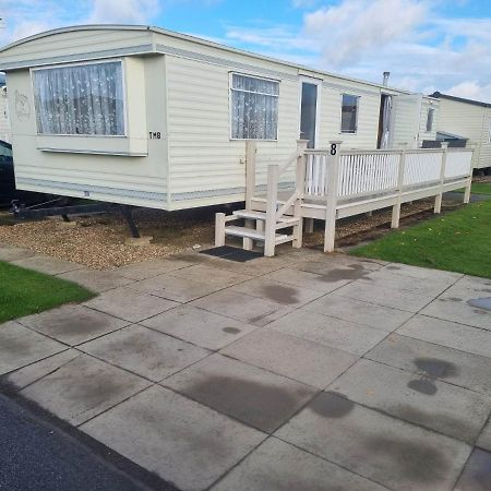 Tm8 6 Berth 2 Bedroom Caravan P Chapel Saint Leonards Exteriör bild