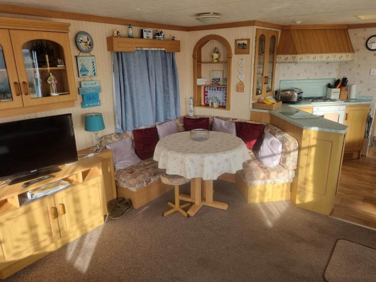 Tm8 6 Berth 2 Bedroom Caravan P Chapel Saint Leonards Exteriör bild
